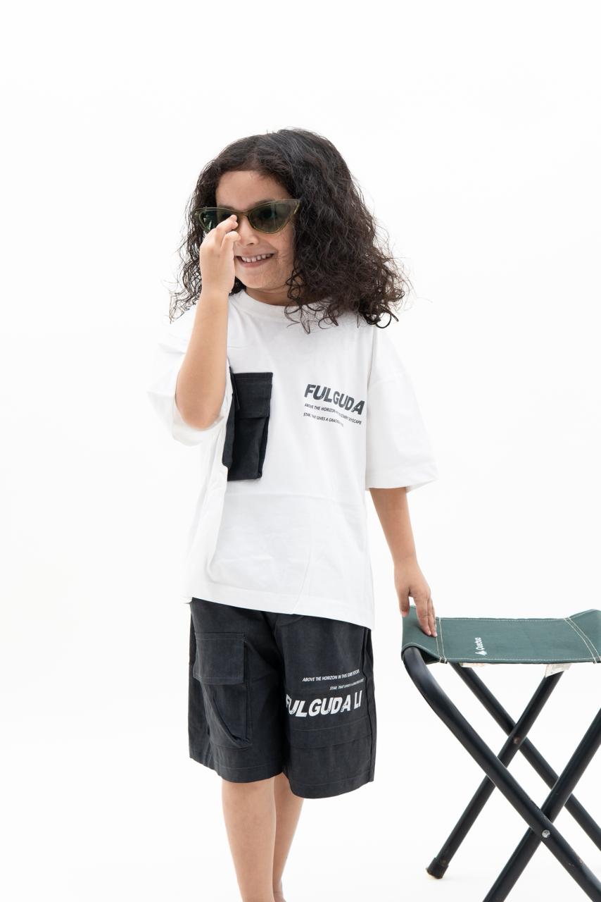 Trendy Kids Unisex Fulguda Printed T-Shirt with Black Shorts – Casual Urban Look