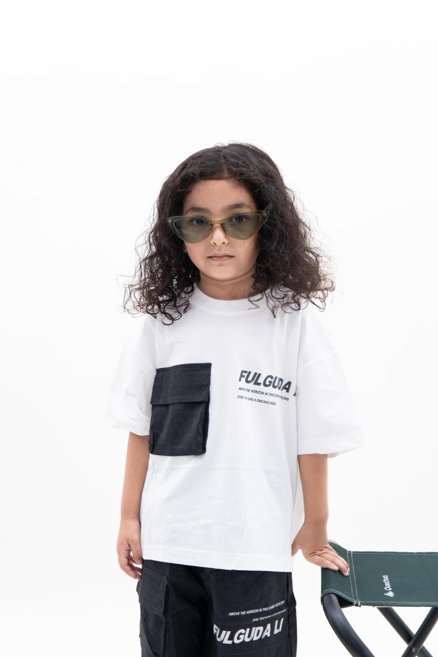 Trendy Kids Unisex Fulguda Printed T-Shirt with Black Shorts – Casual Urban Look