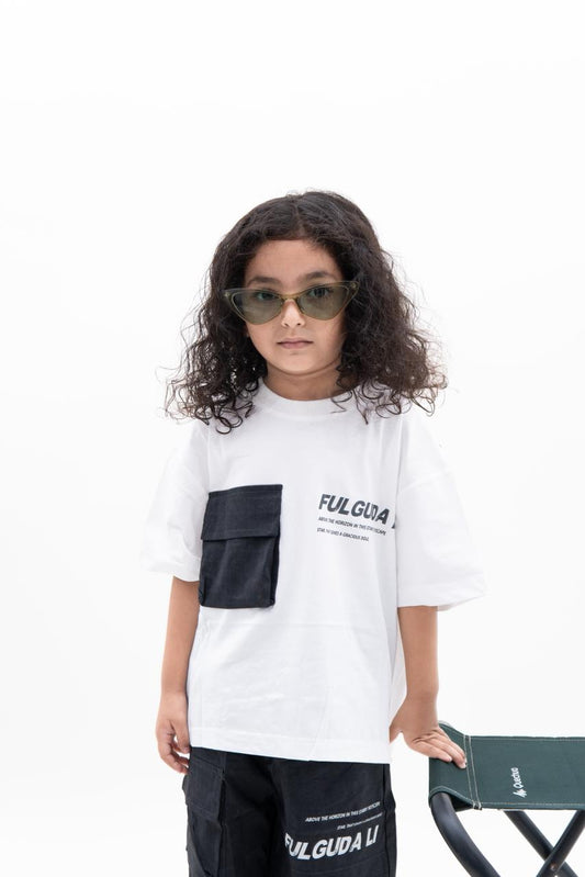 Trendy Kids Unisex Fulguda Printed T-Shirt with Black Shorts – Casual Urban Look